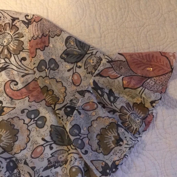 EUC Loft Shift Dress with Bottom & Ruffle Sleeves - Picture 5 of 8